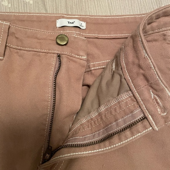 Aritzia TnA Cargo Pants - Picture 12 of 12